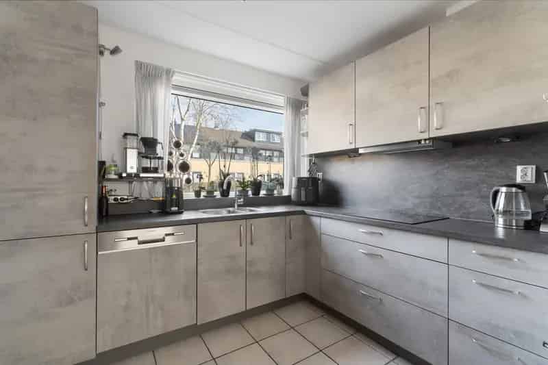 Een gezinswoning in Almere met 3 slaapkamers en serre