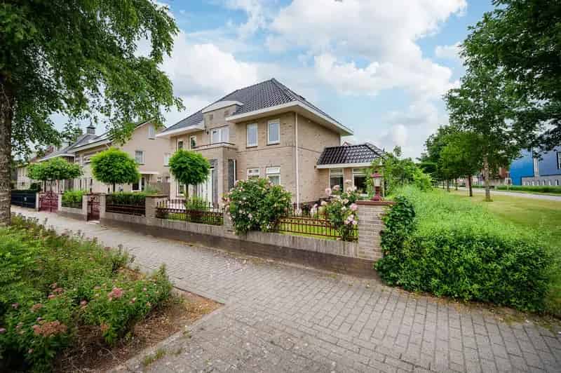Ruime Vrijstaande Woning 6 Slaapkamers Almere Buiten