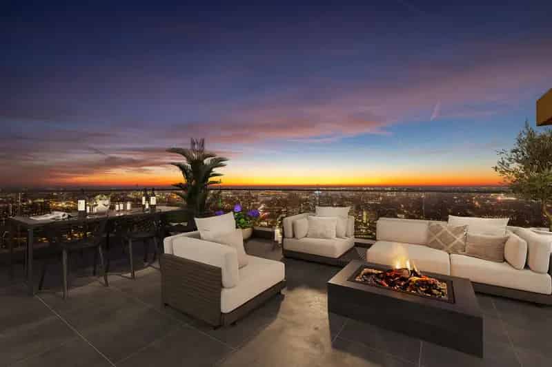 Penthouse Rotterdam The Cooltower 418m2 238m2 terras