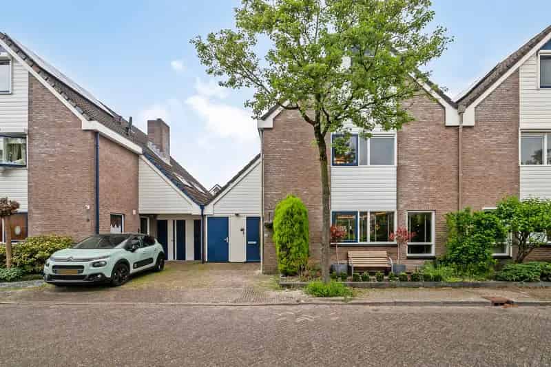 Gerenoveerde 2-onder-1-kapwoning Amersfoort 5 slaapkamers 167m2