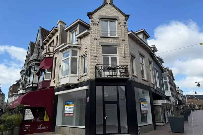 Winkel te huur Hilversum Centrum A-locatie 43m2
