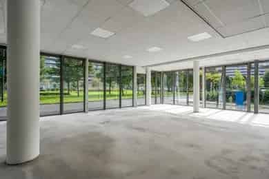 173m2 Kantoorruimte te Huur Amsterdam Bijlmer