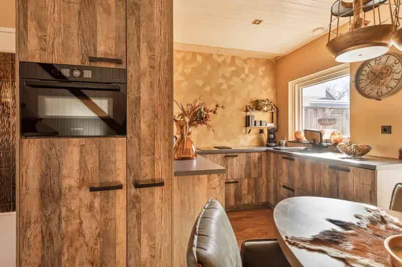 Charmante woning Enschede 3 slaapkamers moderne keuken ruime tuin