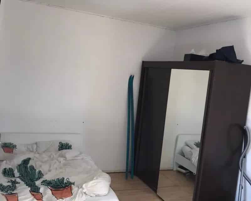 Studentenkamer Enschede: Ruime kamer in gezellig studentenhuis