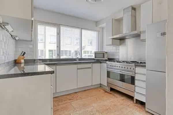 4 Kamer Familiewoning Diemen Zuid Nabij Amsterdam