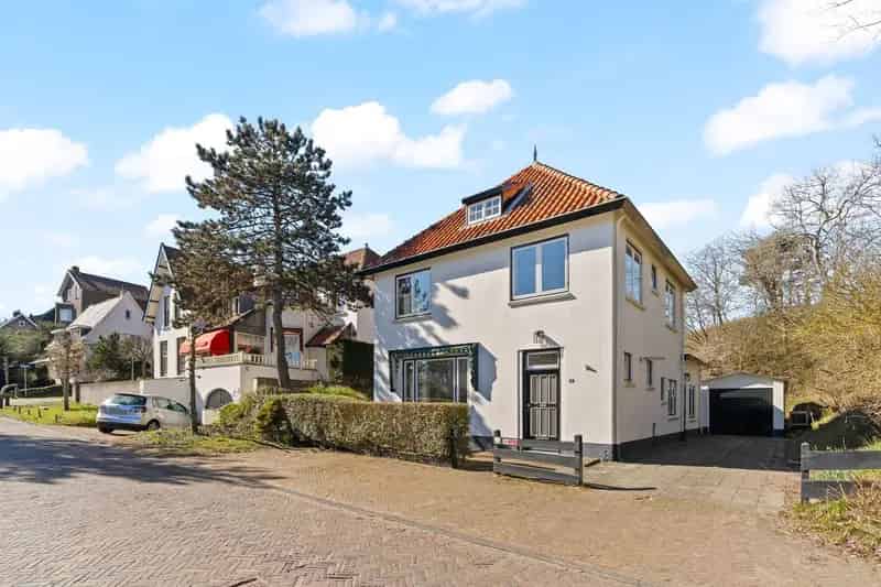 Vrijstaande Villa Zuidduinen Noordwijk 3 slaapkamers gerenoveerd