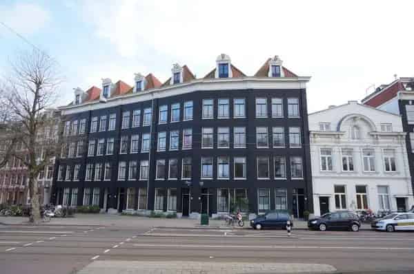 2 Slaapkamer Appartement Amsterdam Pijp met Dakterras