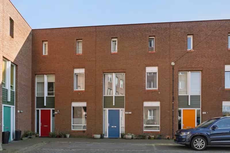 Ruime 5 Slaapkamer Huis te Koop in Slot Haverleij Den Bosch