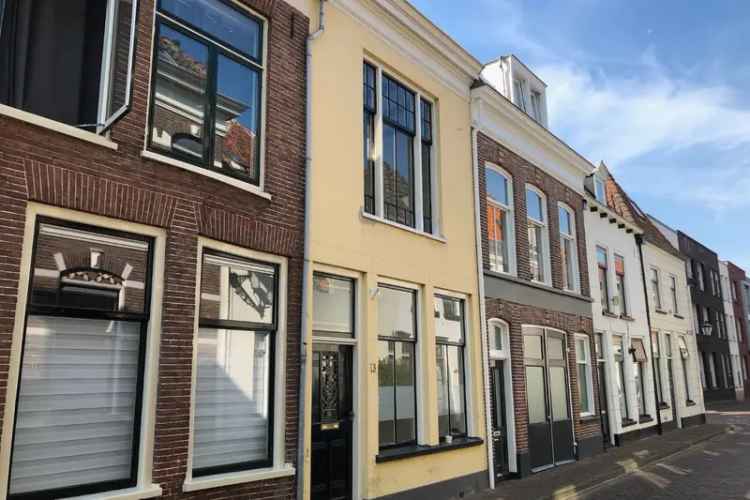 Bedrijfshal Kampen | Zoek bedrijfshallen te koop: Burgwalstraat 13 8261 HJ Kampen [funda in business]