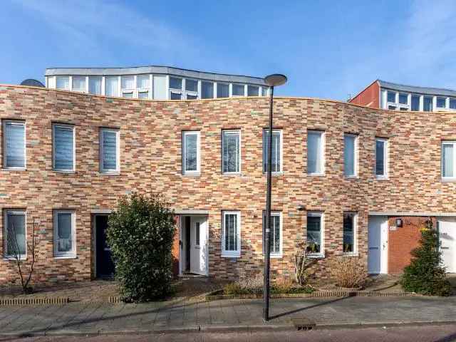Rijswijk 3-laags Eengezinswoning 4 slaapkamers