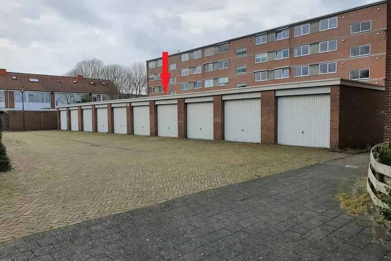 Garagebox Breda - Ruime Opslag - 16m2 - Direct Beschikbaar