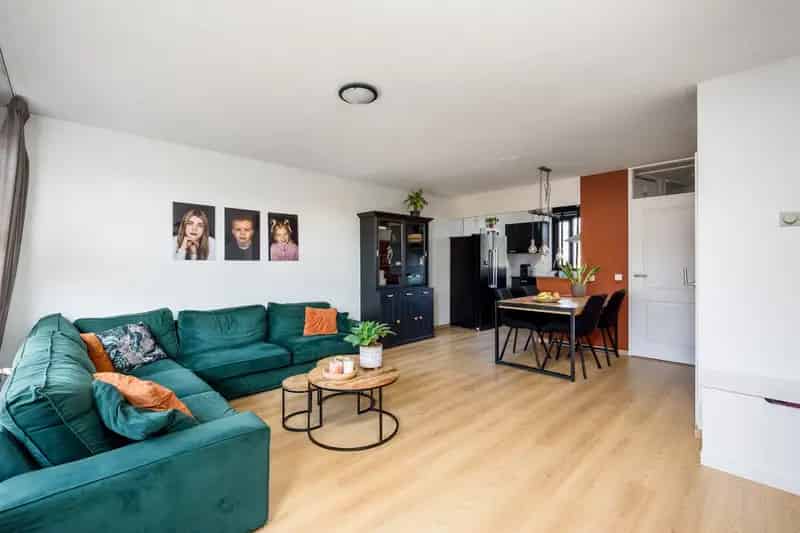 Te koop: 4-kamer woning Almere Kruidenwijk