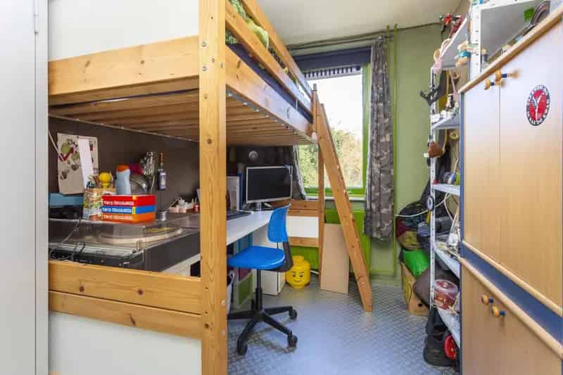 Ruime Tussenwoning 7 Slaapkamers Maarssen Singel