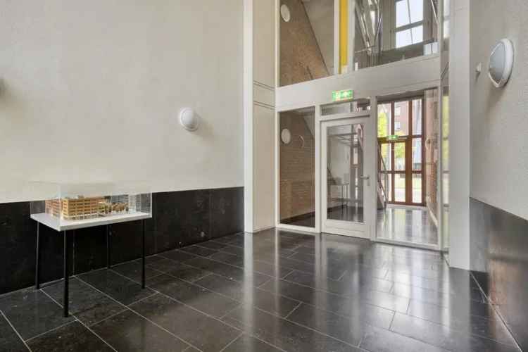 Maastricht Ceramique appartement 2 slaapkamers 90m2 Loggia parkeerplaats