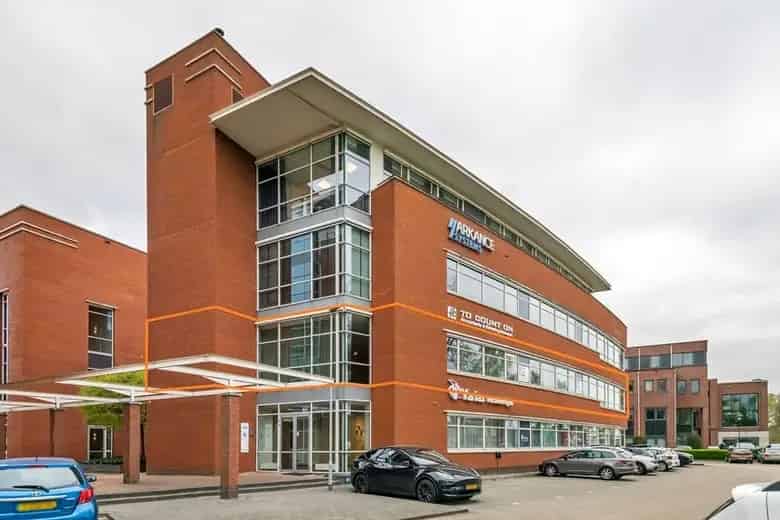 370 m2 Kantoorruimte te Huur Veenendaal