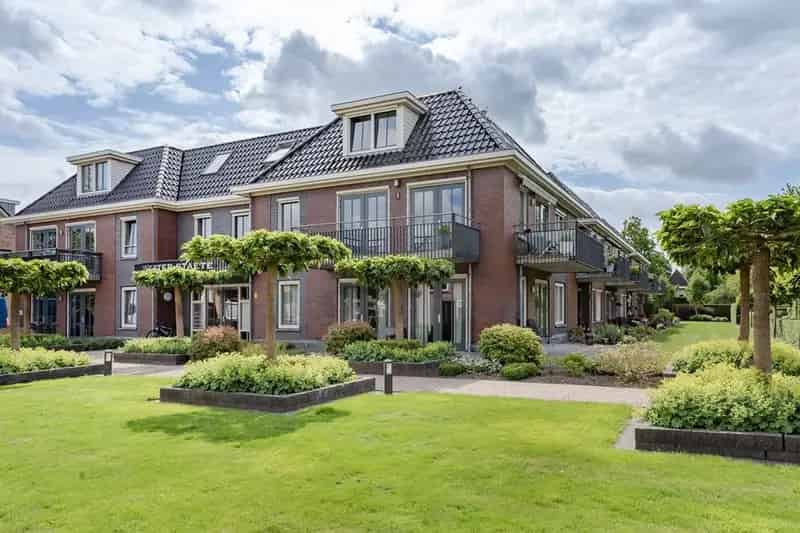 Luxe 3 Kamer Appartement 55 plussers begane grond Westerstaete