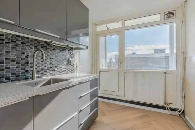 4 Kamer Appartement Rotterdam Lombardijen