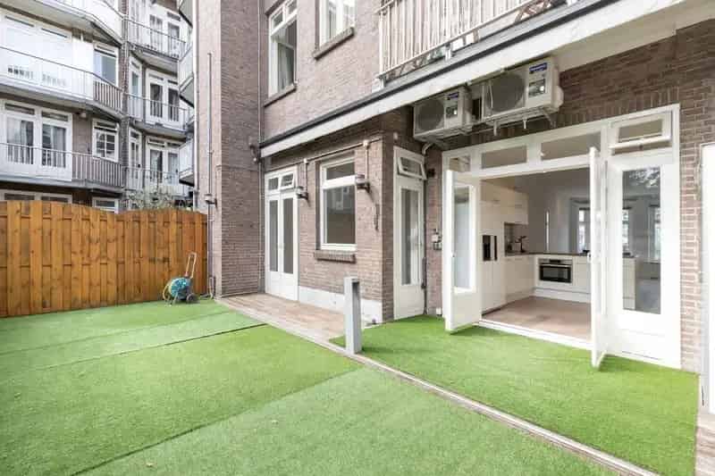 4 Slaapkamer Appartement Amsterdam Zuid Nabij Stadionplein