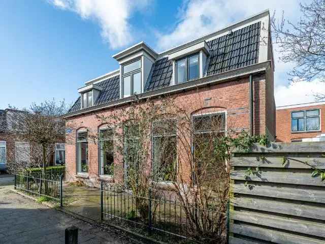 Ruime Hoekwoning Leeuwarden 3 Slaapkamers Zonnige Tuin