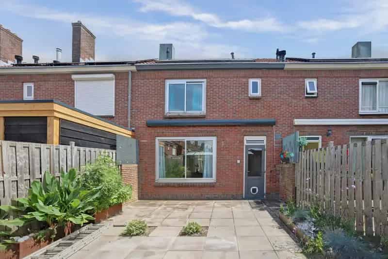 Huis te koop Den Bosch: verzorgde tussenwoning nabij centrum