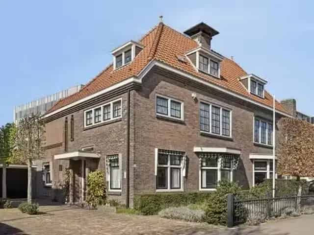Huis te koop Eindhoven 8 kamers 230m2