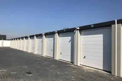 Garagebox huren Uden - Opslagruimte Bedrijfsruimte