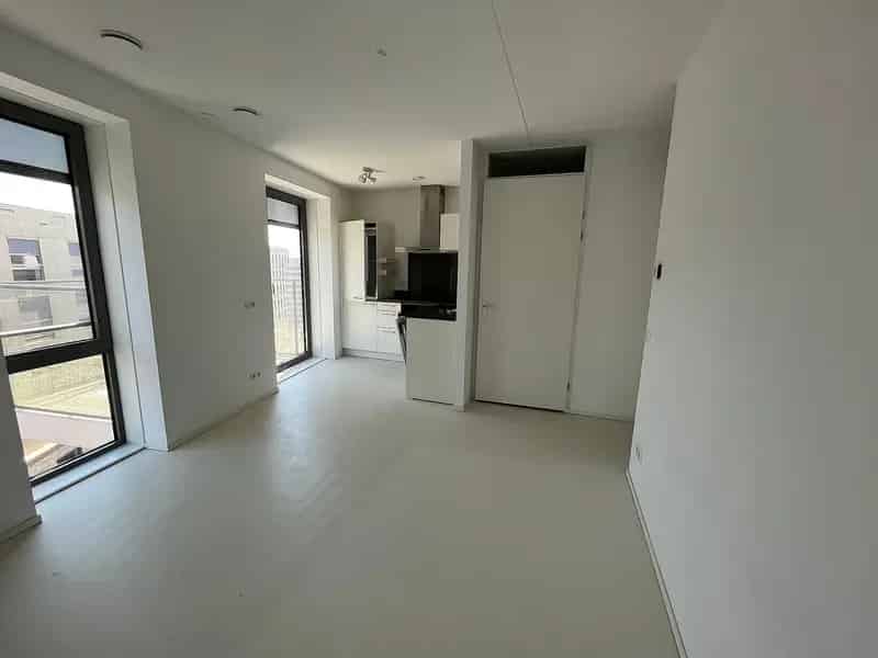 Ruim appartement Cruquiuswerf Amsterdam Oost 2 slaapkamers balkon