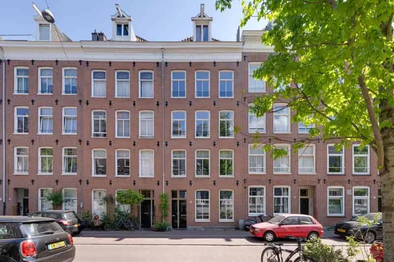Modern 3-kamer appartement Amsterdam Frederik Hendrikbuurt Eigen Grond