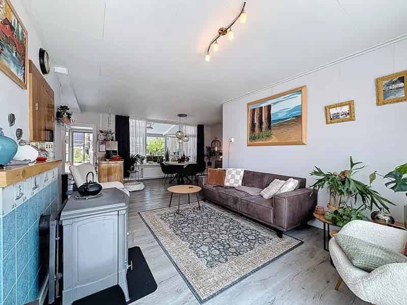 Ruime Hoekwoning Schoondijke 644m2 Garage Serre 2 Badkamers