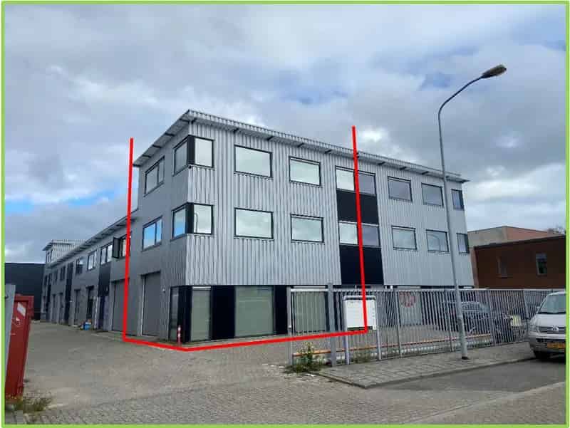 Kantoorruimte te Koop/Huur Wormerveer 3 verdiepingen