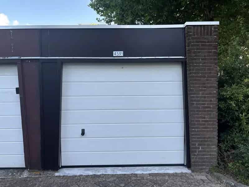 Garagebox te koop Purmerend Overwhere 17m2 elektra 380V
