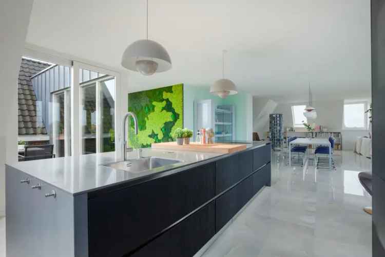 Penthouse Te Koop in Bodegraven, Zuid-Holland