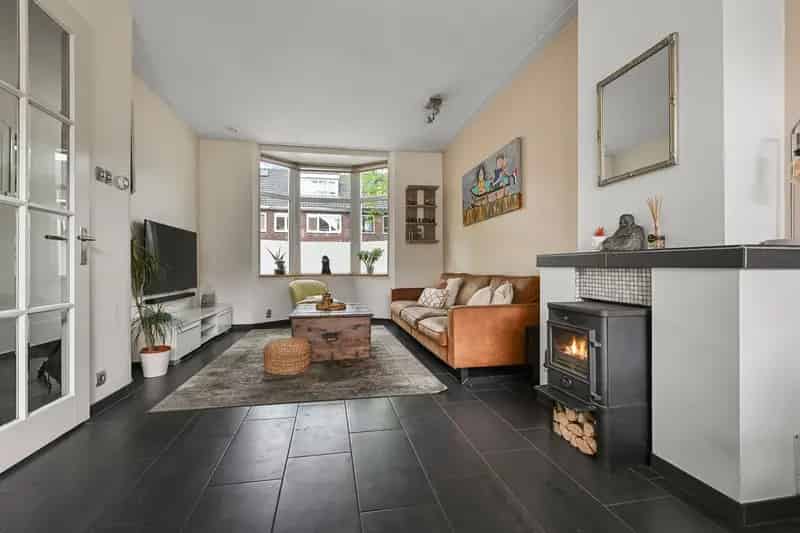 Tweekapper Zaandam: Nieuwe Fundering, Moderne Keuken, 3 slaapkamers