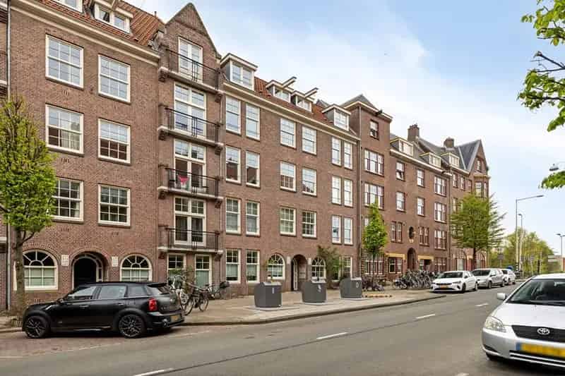 Luxe 3 kamer appartement Spaarndammerbuurt balkon dakterras