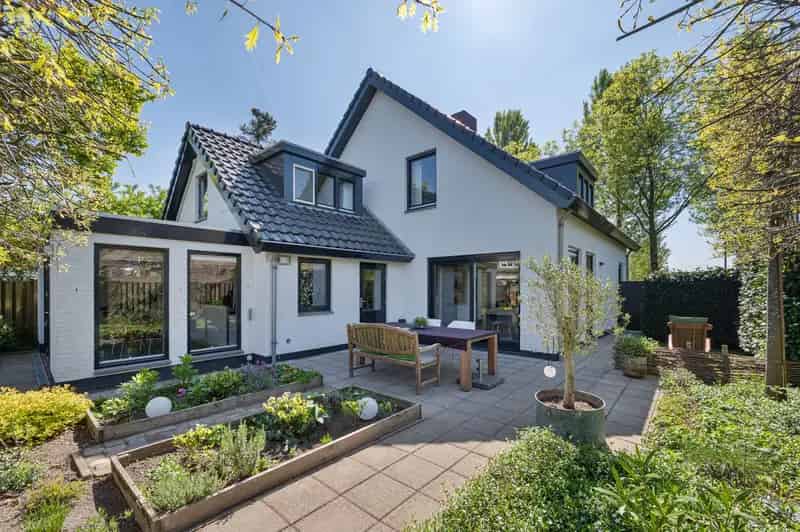 Luxe Vrijstaande Woning Schijndel: Ruimte, Rust en Stijl