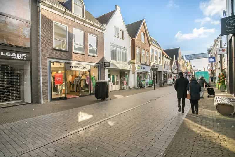 Winkelruimte te Huur Heerenveen 191m² A-locatie