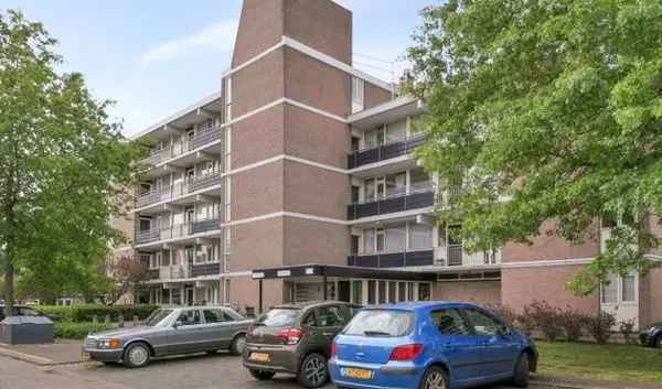 Huis Te Huur in 's-Hertogenbosch, Noord-Brabant