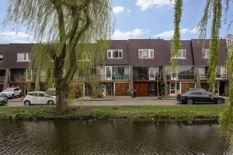 Unieke Splitlevel woning Vlaardingen Indische Buurt