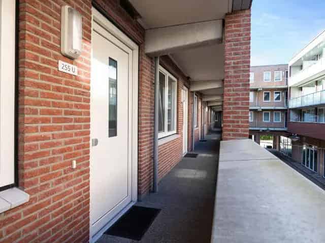 Ruim 2 Kamerappartement Heerhugowaard Eigen Parkeerplaats Balkon