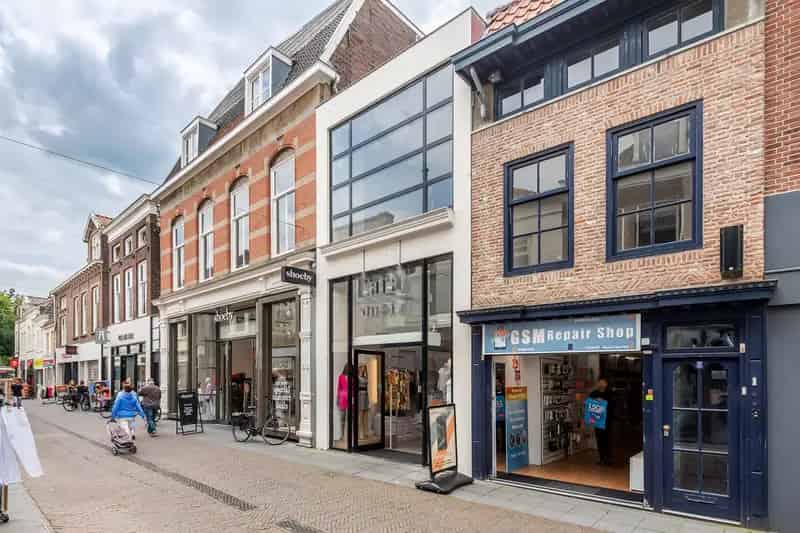Winkelruimte te huur Tiel Waterstraat 130m²