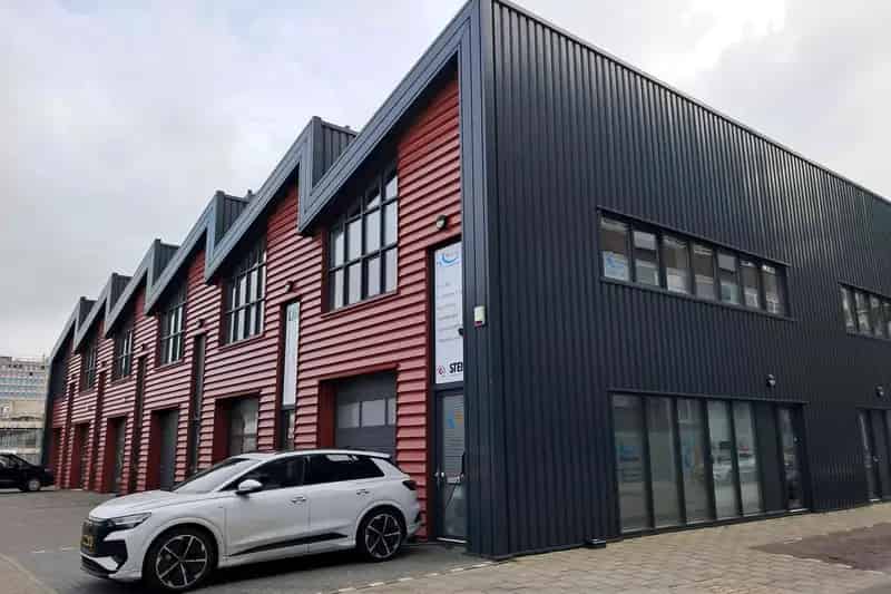 Bedrijfshal te huur Rijswijk ZH Moderne Kantoor Bedrijfsruimte