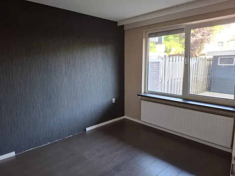3 Kamer Appartement Zevenkamp KoopGarant Tuin Nabij Metro