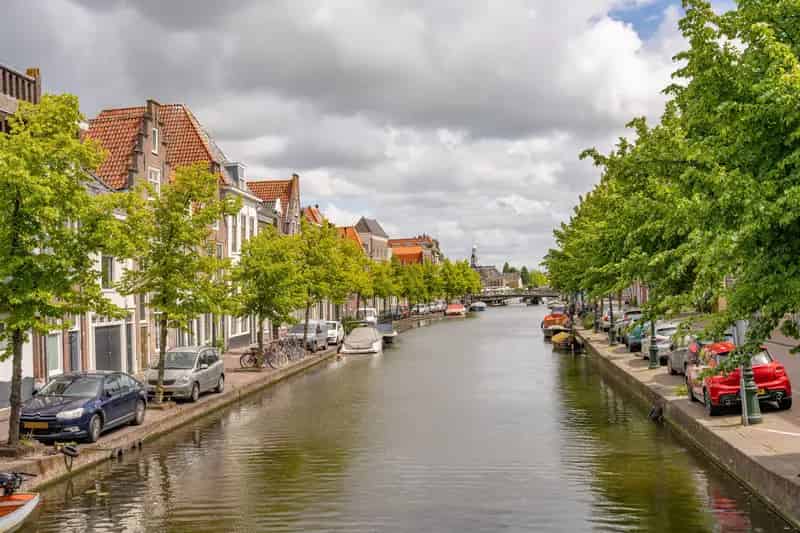 Huis Te Koop , 182, Uiterstegracht, Leiden, Zuid-Holland