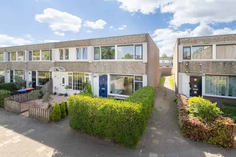 Huis te koop Den Bosch Noord 3 slaapkamers moderne keuken tuin