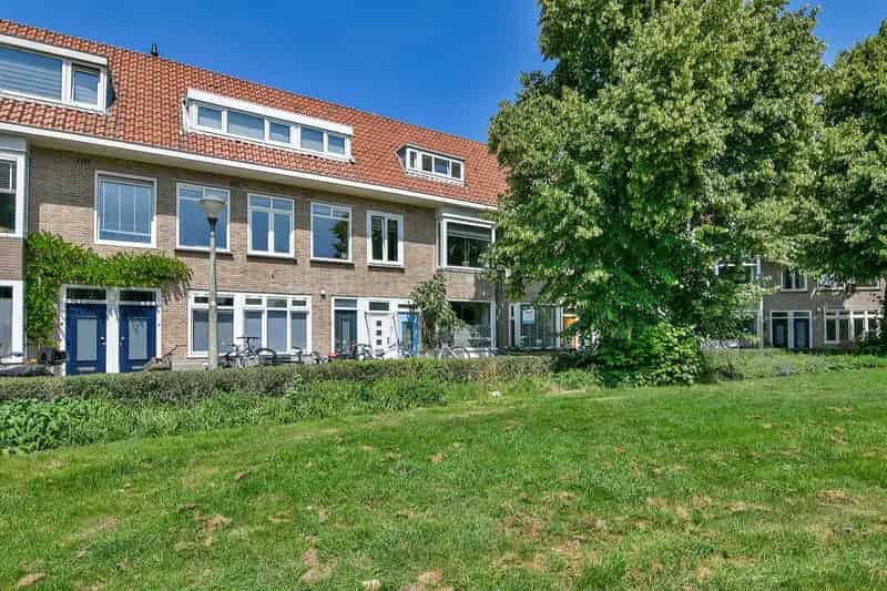 Appartement te koop: Van Zeggelenplein 60 2032 KB Haarlem 