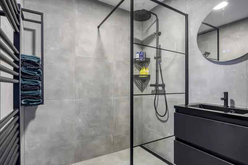 Modern appartement Nieuw-Vennep nabij scholen en openbaar vervoer
