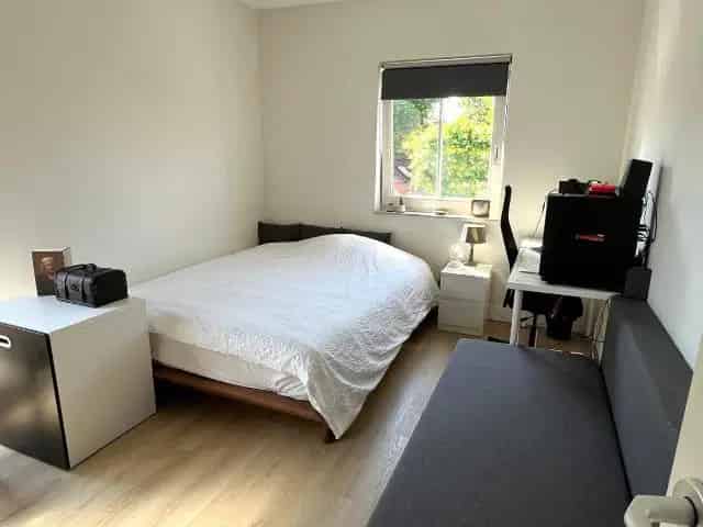 Energiezuinige 2-onder-1-kap woning te Bussum