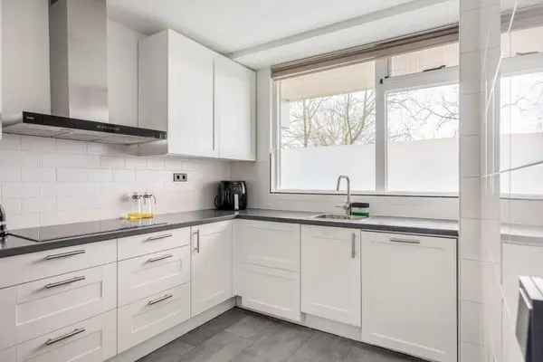 Ruim 5-kamer appartement Zoetermeer luxe afwerking 4 slaapkamers