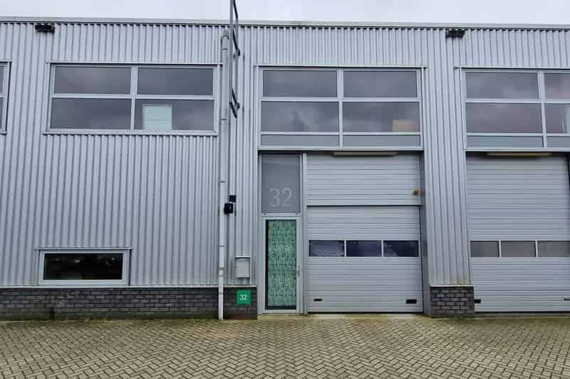 Bedrijfshal Harderwijk te Huur 177m² Opslag Werkruimte Kantoor
