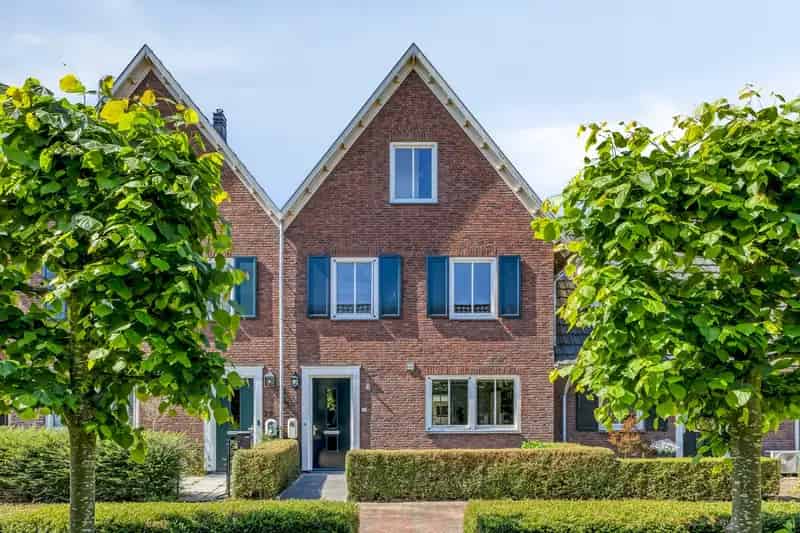Huis te koop Berkel en Rodenrijs: Ruim herenhuis nabij De Groenzoom